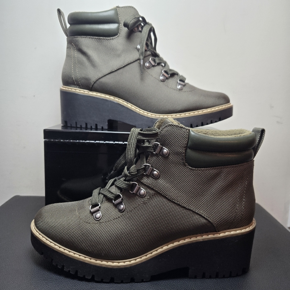Sonoma Oleen Womens Hiking Boots 9.5 Outdoor Wear